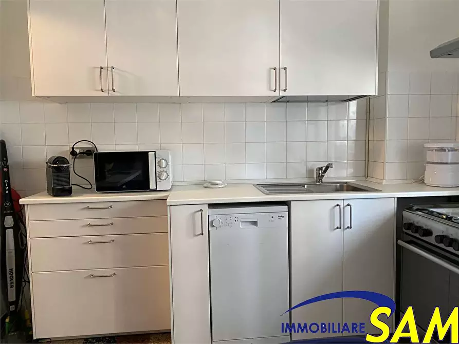 Immagine 10 di Bilocale in affitto  in Via Spinoza 5 a Milano