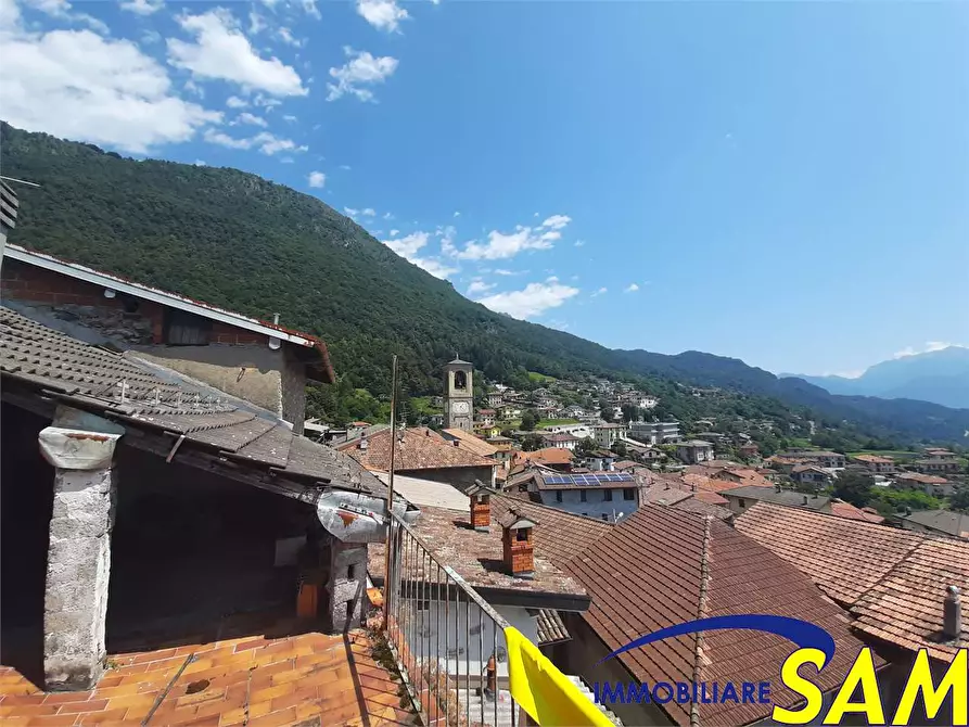 Immagine 44 di Porzione di casa in vendita  in Via Rosoledo 9 a Carlazzo