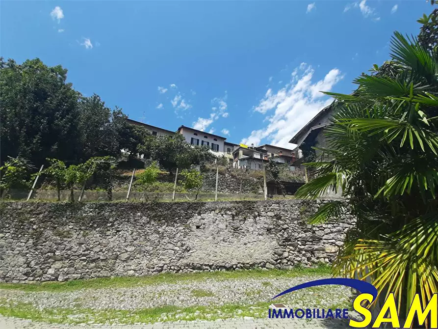 Immagine 49 di Porzione di casa in vendita  in Via Rosoledo 9 a Carlazzo