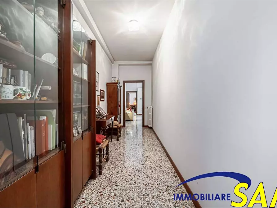 Immagine 4 di Bilocale in vendita  in Viale Lucania 3 a Milano