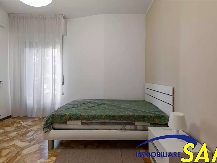 Immagine 7 di Quadrilocale in affitto  in Via Minturno 9 a Milano