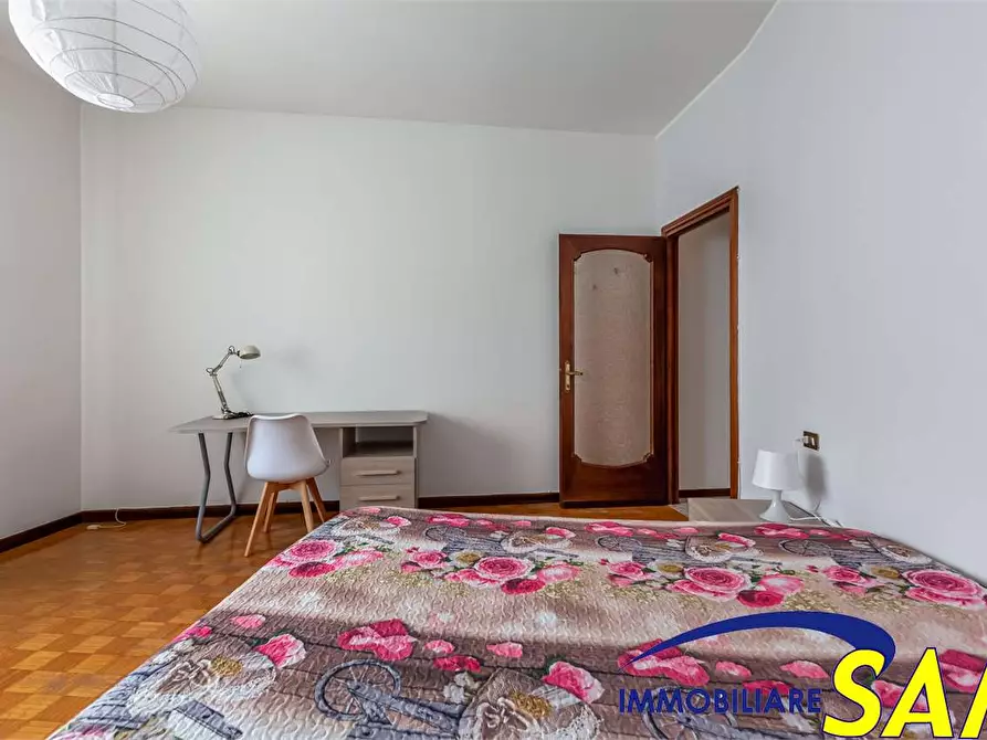 Immagine 3 di Quadrilocale in affitto  in Via Minturno 9 a Milano