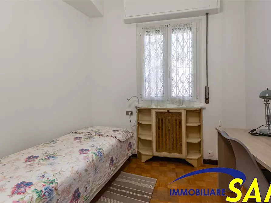 Immagine 9 di Quadrilocale in affitto  in Via Minturno 9 a Milano