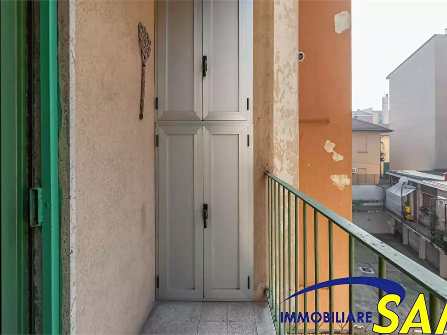 Immagine 18 di Quadrilocale in affitto  in Via Minturno 9 a Milano