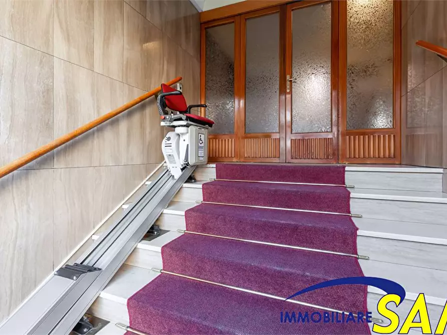 Immagine 21 di Quadrilocale in affitto  in Via Minturno 9 a Milano