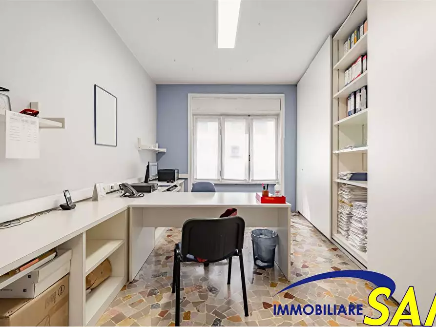 Immagine 8 di Ufficio in vendita  in Via Melzi d'Eril 20 a Milano