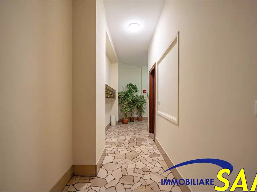 Immagine 20 di Trilocale in vendita  in Corso Lodi 99 a Milano