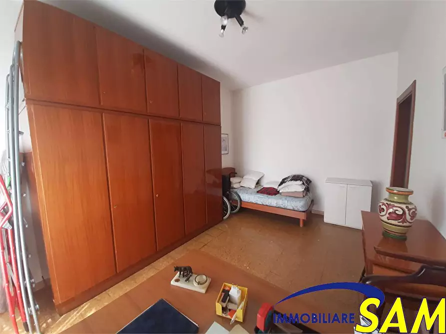 Immagine 5 di Trilocale in vendita  in Via Cadibona 9 a Milano