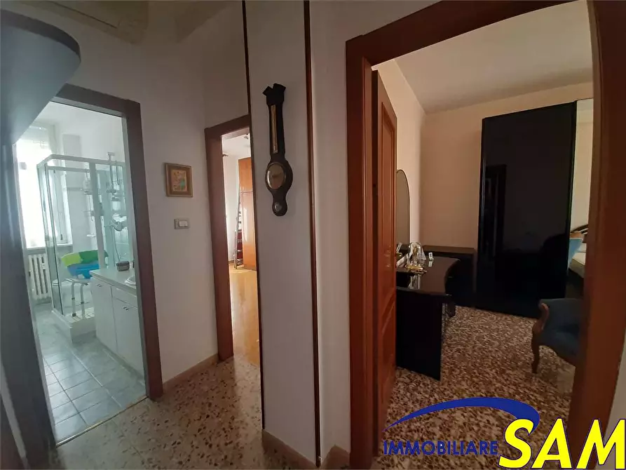 Immagine 14 di Trilocale in vendita  in Via Cadibona 9 a Milano