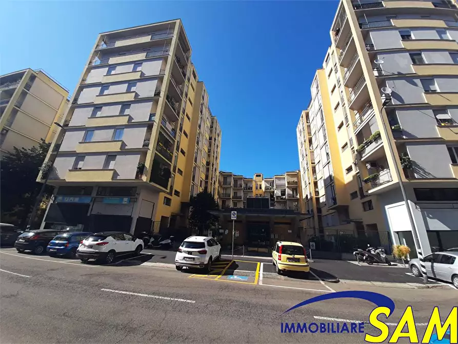 Immagine 26 di Trilocale in vendita  in Via Cadibona 9 a Milano