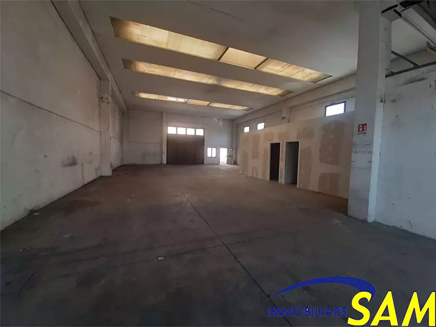 Immagine 6 di Capannone industriale in vendita  in Via della Pace 3 a San Giuliano Milanese