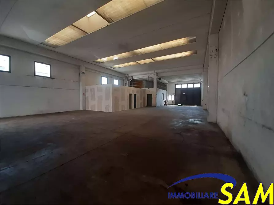 Immagine 15 di Capannone industriale in vendita  in Via della Pace 3 a San Giuliano Milanese