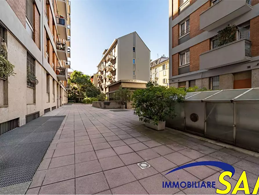 Immagine 20 di Bilocale in affitto  in Via Melzo 6 a Milano