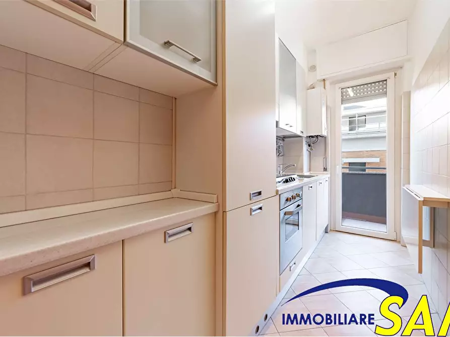 Immagine 6 di Bilocale in affitto  in Via Melzo 6 a Milano