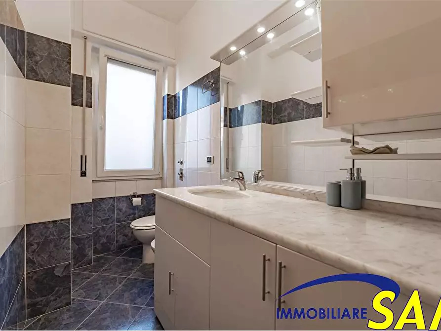 Immagine 12 di Bilocale in affitto  in Via Melzo 6 a Milano