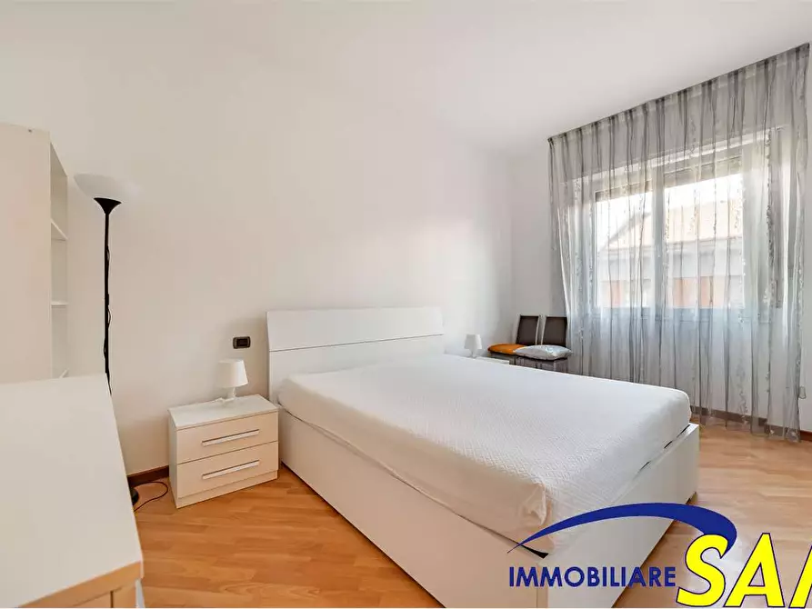 Immagine 8 di Bilocale in affitto  in Via Melzo 6 a Milano