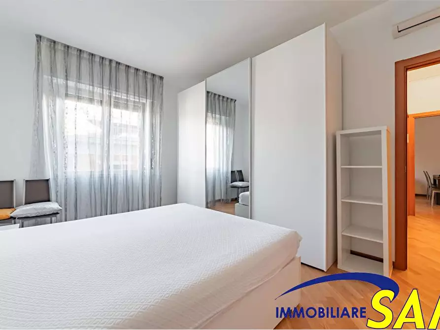 Immagine 11 di Bilocale in affitto  in Via Melzo 6 a Milano