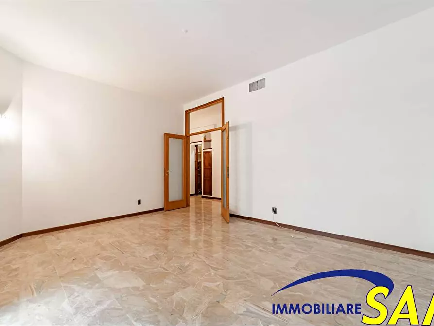 Immagine 8 di Bilocale in affitto  in Via Caposile 8 a Milano