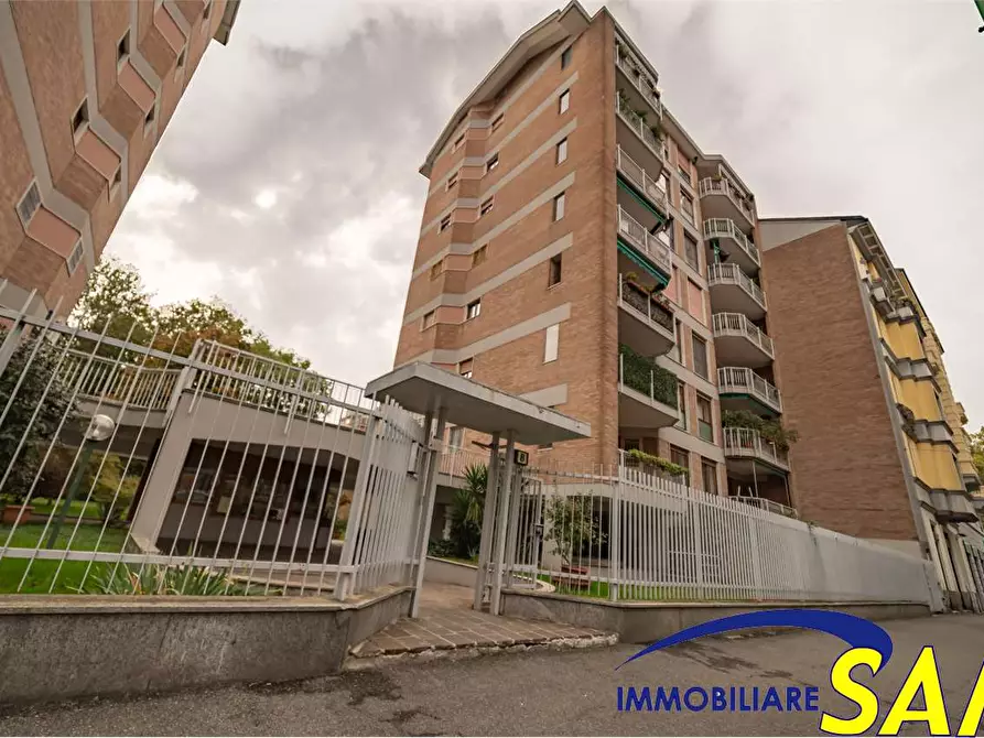 Immagine 39 di Bilocale in affitto  in Via Caposile 8 a Milano