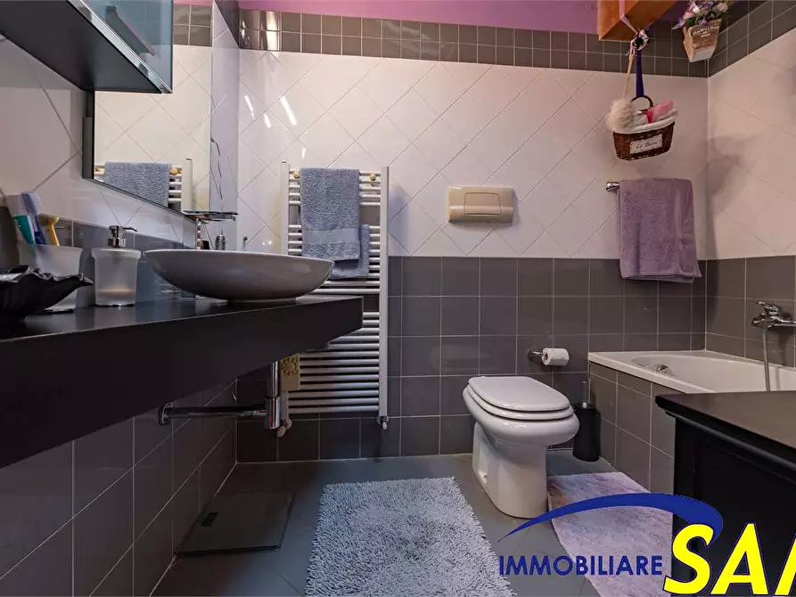 Immagine 31 di Appartamento in vendita  in Via Delle Rimembranze 2 a Peschiera Borromeo