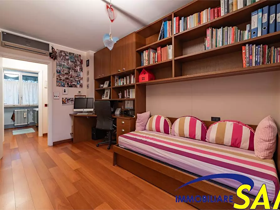 Immagine 29 di Appartamento in vendita  in Via Delle Rimembranze 2 a Peschiera Borromeo