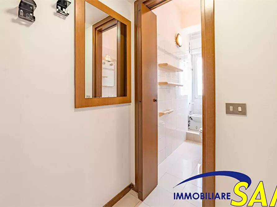 Immagine 11 di Monolocale in affitto  in Via Mezzofanti 8 a Milano