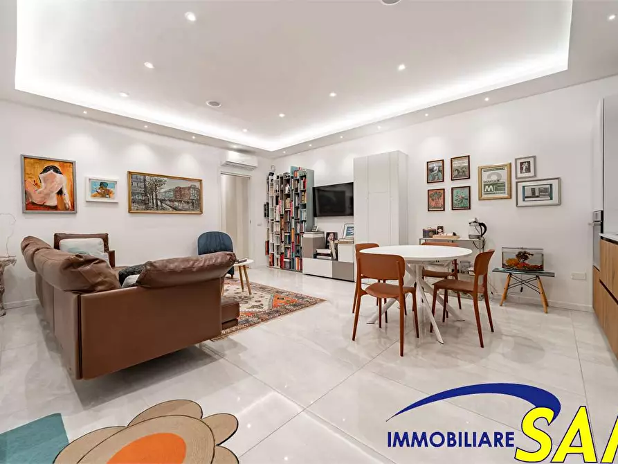 Immagine 5 di Trilocale in vendita  in Via Monte Velino 7 a Milano