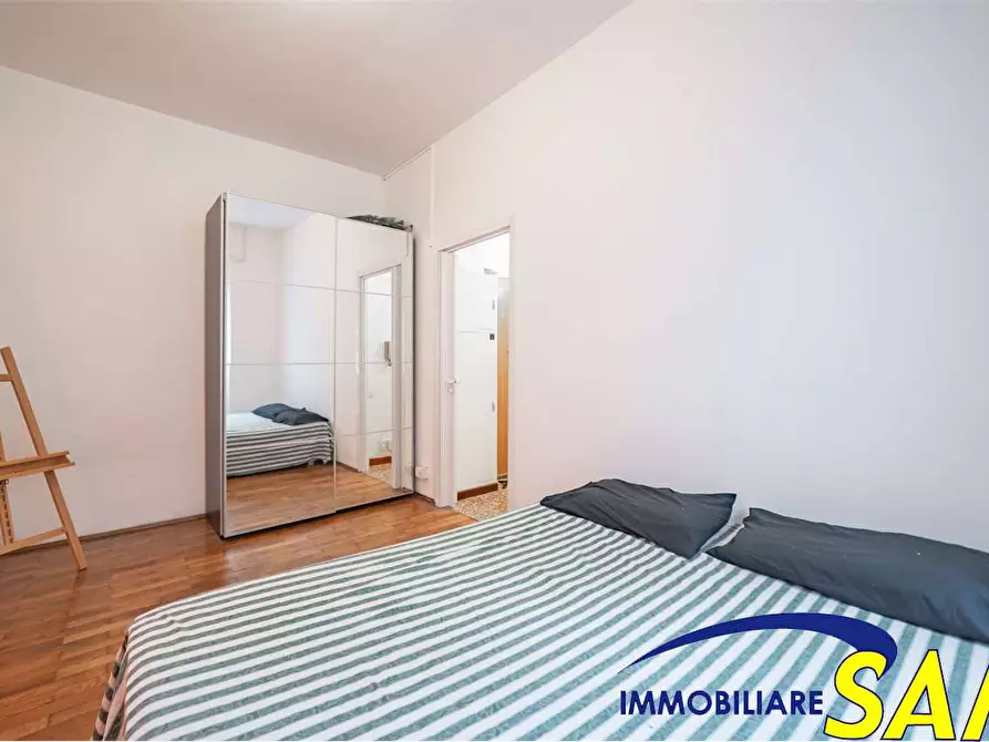 Immagine 15 di Bilocale in affitto  in Via Ciceri Visconti 10 a Milano