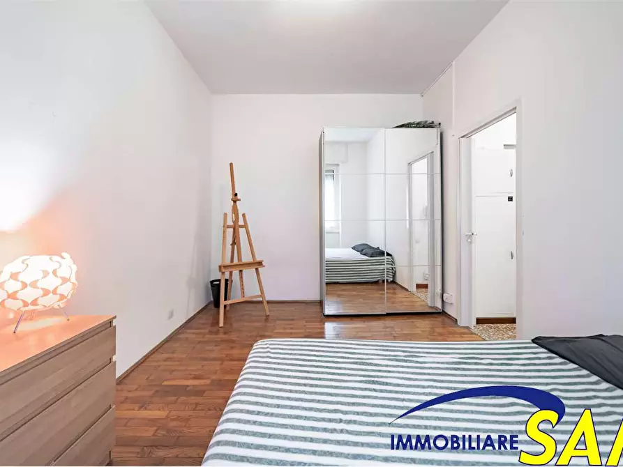 Immagine 16 di Bilocale in affitto  in Via Ciceri Visconti 10 a Milano