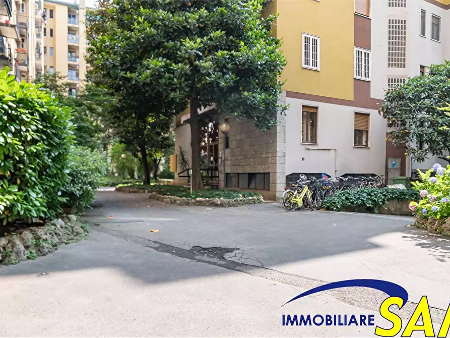 Immagine 22 di Bilocale in affitto  in Via Ciceri Visconti 10 a Milano