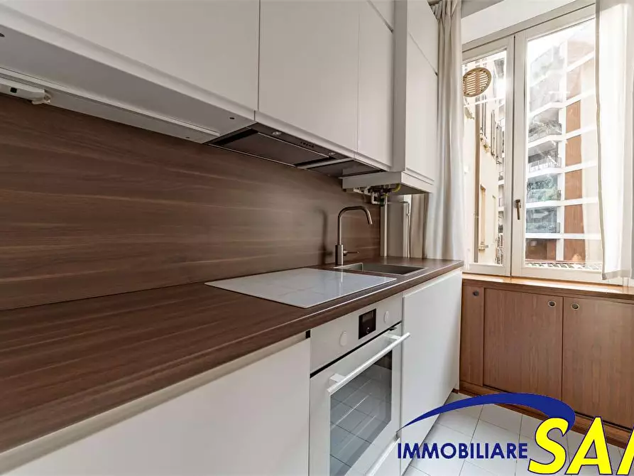 Immagine 9 di Bilocale in affitto  in Via San Calocero 29 a Milano