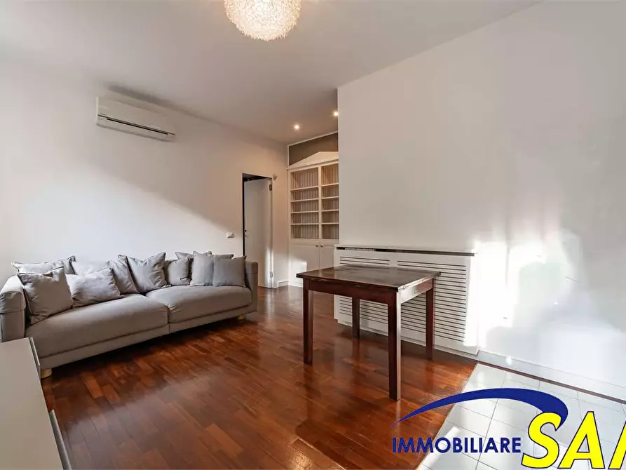 Immagine 6 di Bilocale in affitto  in Via San Calocero 29 a Milano