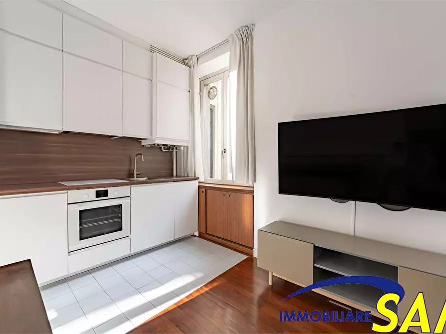 Immagine 8 di Bilocale in affitto  in Via San Calocero 29 a Milano