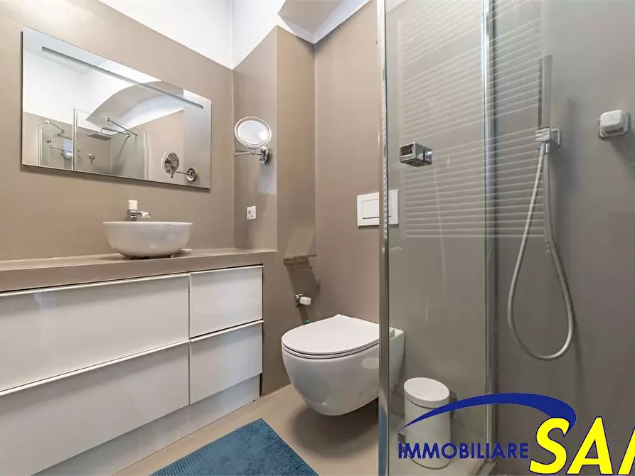 Immagine 15 di Bilocale in affitto  in Via San Calocero 29 a Milano