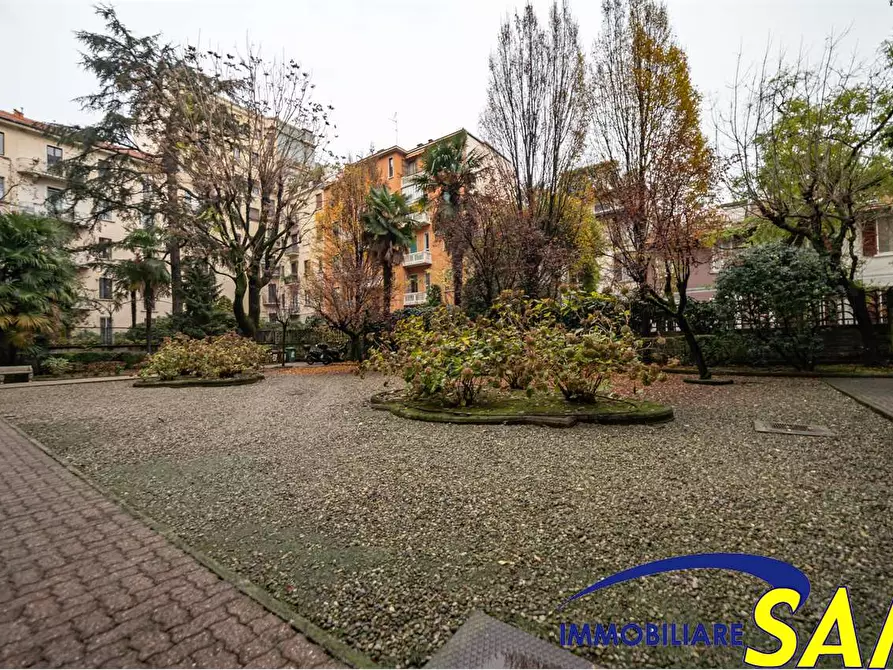 Immagine 34 di Bilocale in affitto  in Via Giuseppe Piolti de' Bianchi 48 a Milano