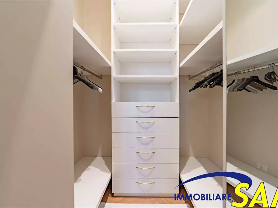 Immagine 21 di Bilocale in affitto  in Via Giuseppe Piolti de' Bianchi 48 a Milano