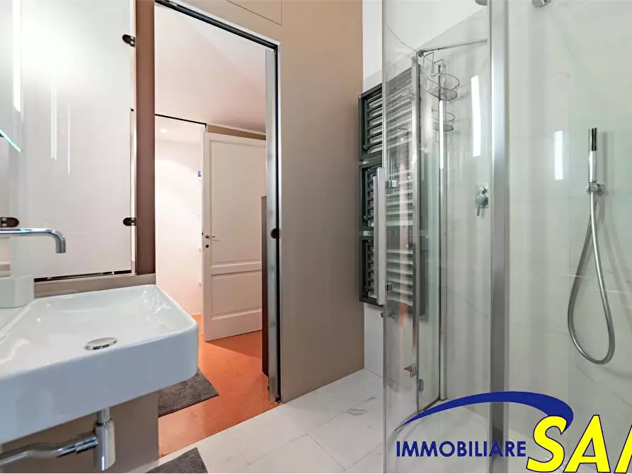 Immagine 25 di Bilocale in affitto  in Via Giuseppe Piolti de' Bianchi 48 a Milano