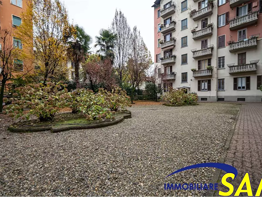 Immagine 35 di Bilocale in affitto  in Via Giuseppe Piolti de' Bianchi 48 a Milano