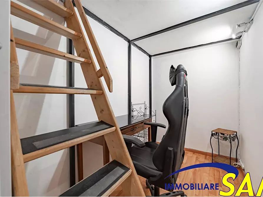 Immagine 15 di Bilocale in affitto  in Via Novegro 13/c a Segrate