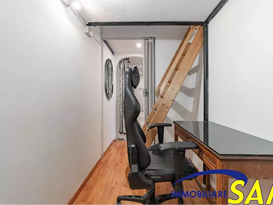 Immagine 17 di Bilocale in affitto  in Via Novegro 13/c a Segrate