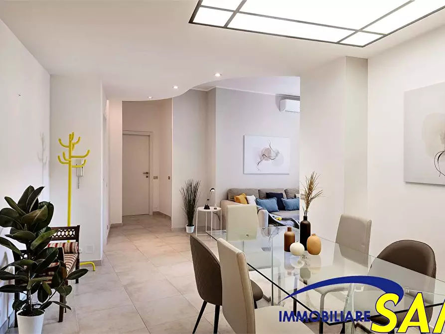 Immagine 1 di Trilocale in affitto  in Via Ripamonti 190 a Milano