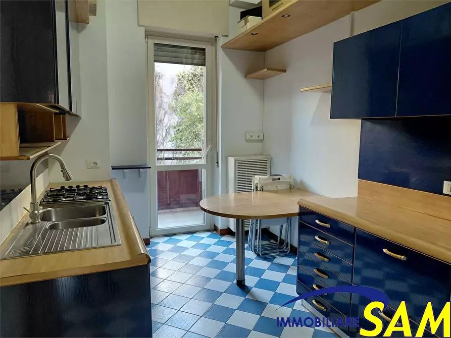 Immagine 9 di Quadrilocale in affitto  in Via Colletta 73 a Milano