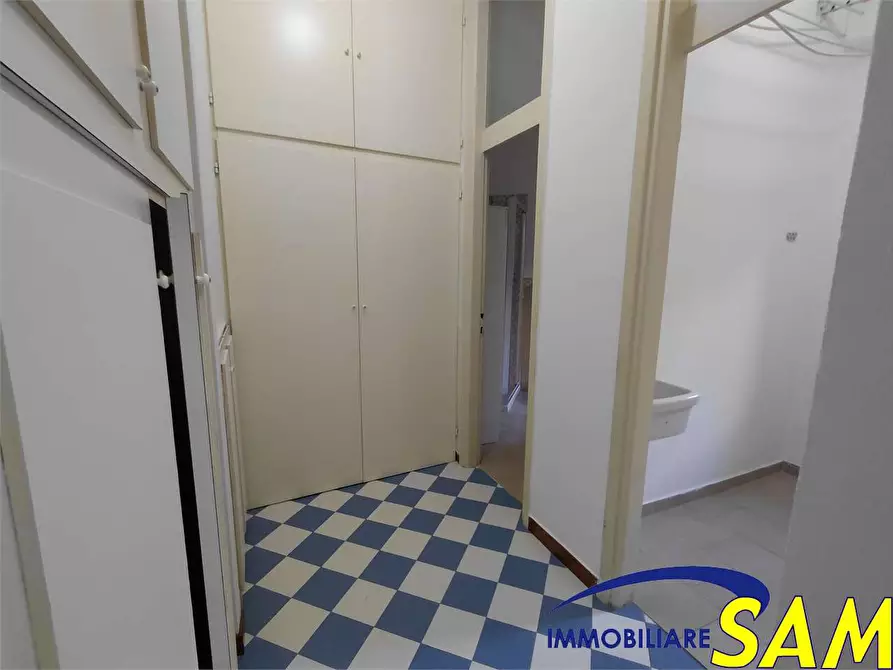 Immagine 23 di Quadrilocale in affitto  in Via Colletta 73 a Milano