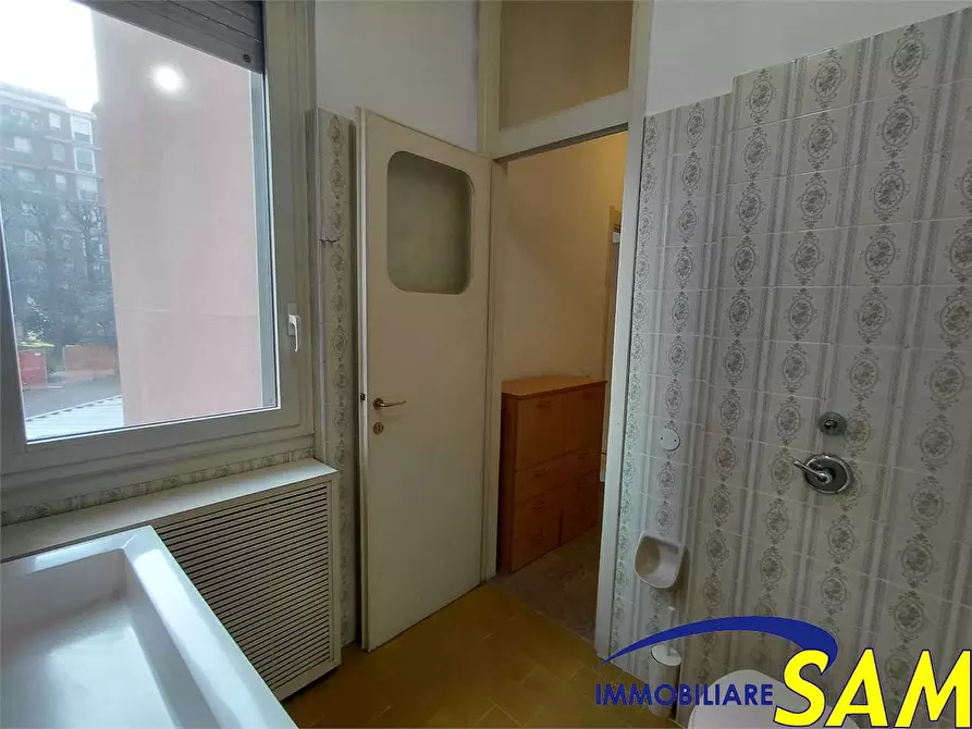 Immagine 29 di Quadrilocale in affitto  in Via Colletta 73 a Milano