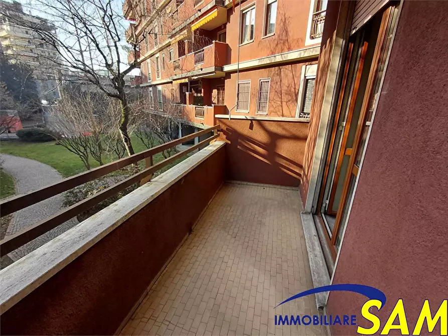 Immagine 31 di Quadrilocale in affitto  in Via Colletta 73 a Milano