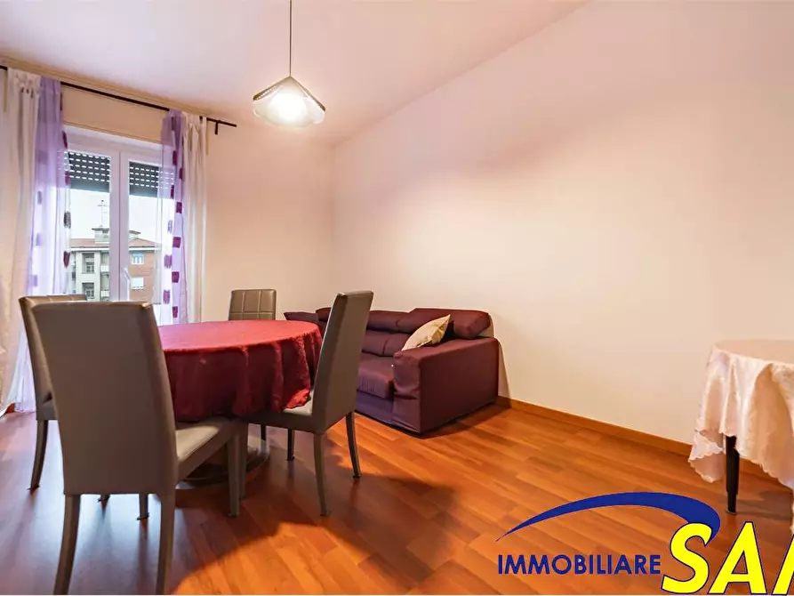 Immagine 3 di Bilocale in vendita  in Via Del Turchino 13 a Milano