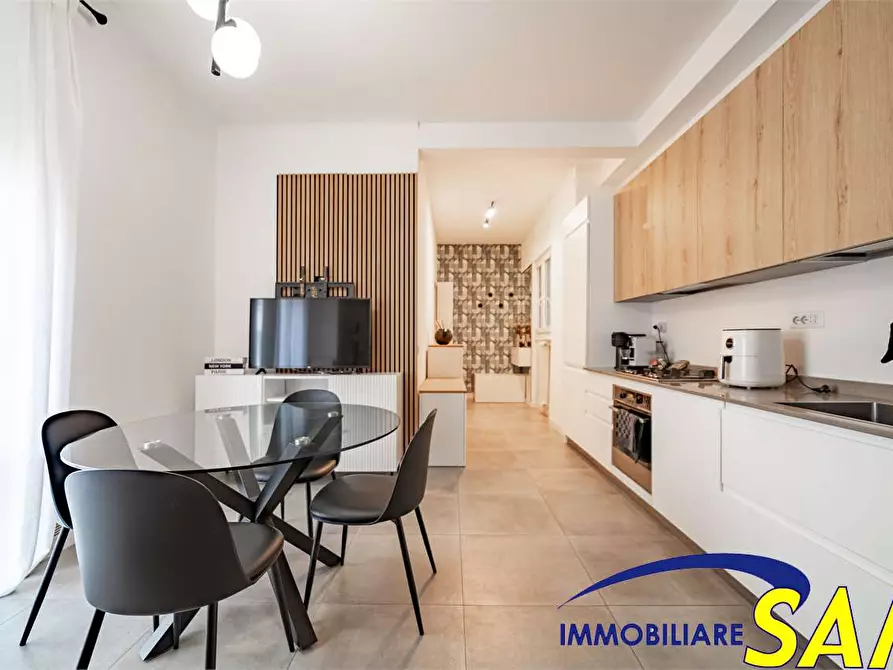 Immagine 1 di Trilocale in affitto  in Via Busoni 5 a Milano