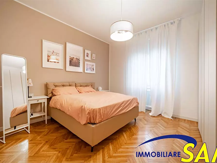 Immagine 11 di Trilocale in affitto  in Via Busoni 5 a Milano