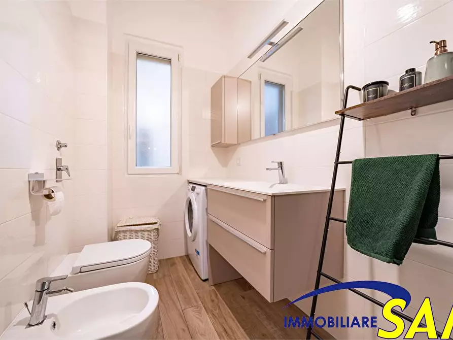 Immagine 16 di Trilocale in affitto  in Via Busoni 5 a Milano