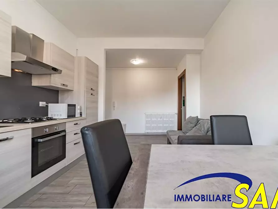 Immagine 5 di Trilocale in affitto  in Via Busoni 12 a Milano